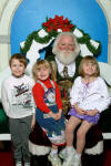 Santa2002.jpg (204800 bytes)