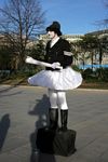 Click to see big picture (300x450 pixels; 30 KB))